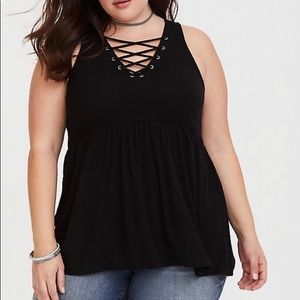 BLACK LATTICE RIBBED PEPLUM TANK